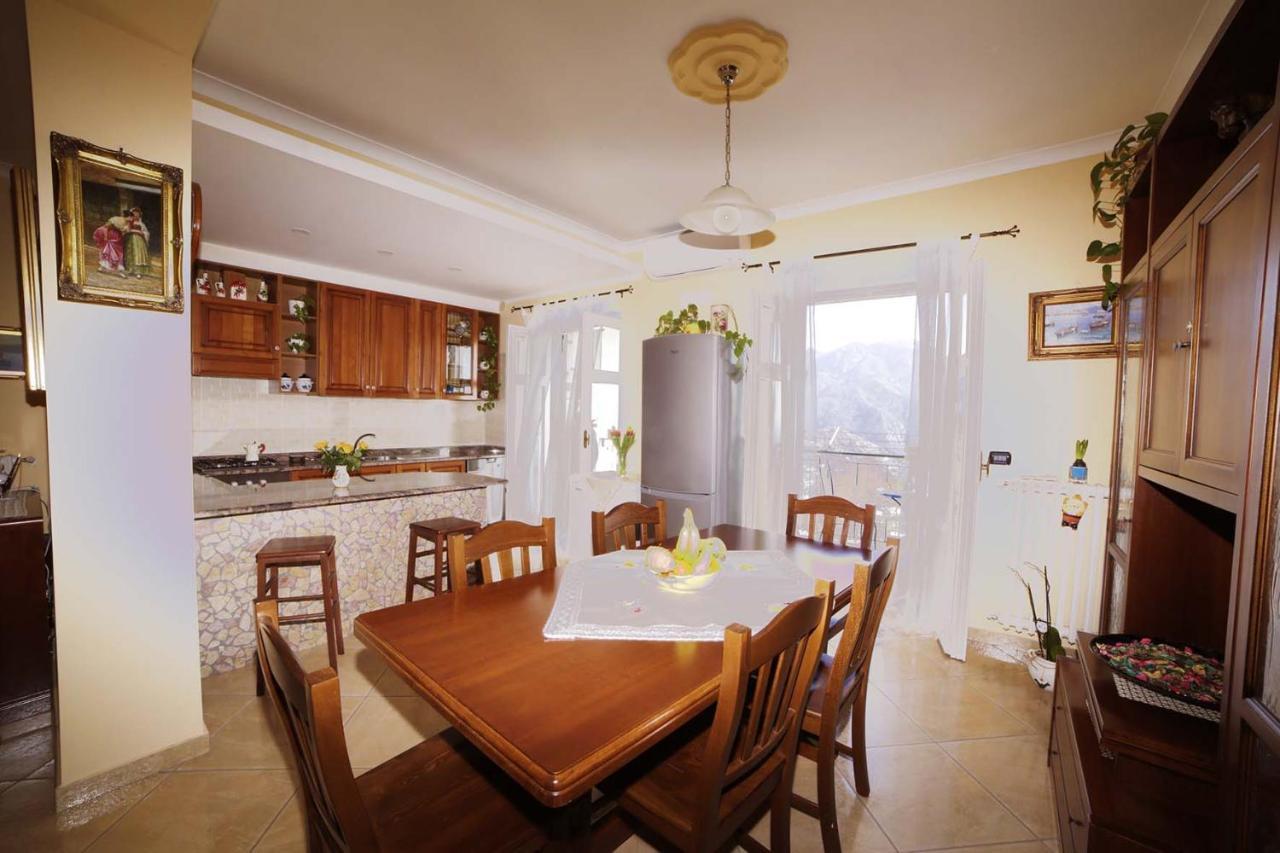 Casa Lucia Διαμέρισμα Ραβέλλο Εξωτερικό φωτογραφία